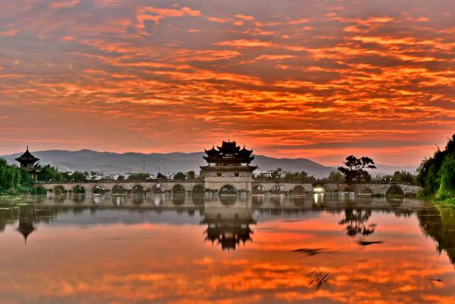 这个“十一”朋友圈里的云南又美出新高度