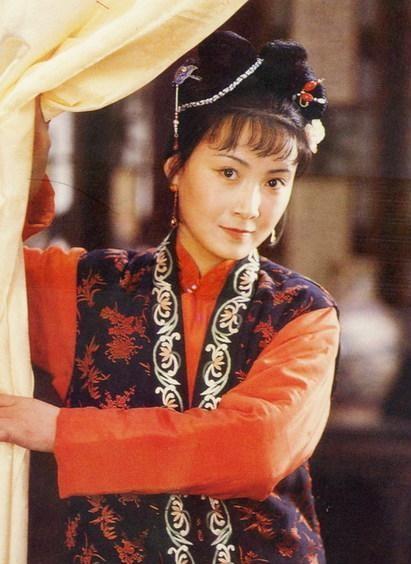 著名演員邢岷山：曾打抱不平被毀容，帶著平凡妻子拍戲 娛樂八卦吃瓜 第9张