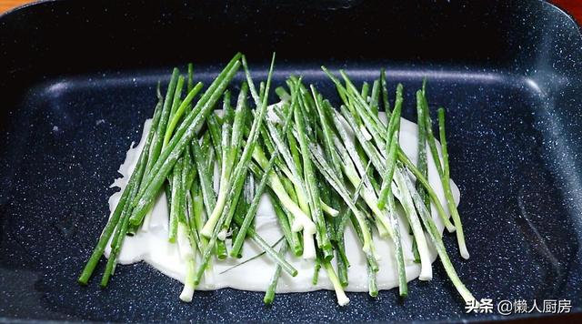 夏季，吃雞鴨魚肉不如吃這個餅，營養好，做法又簡單，還不用揉面 熱愛美食 第10张