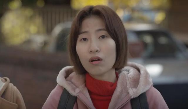 曾因顏值低被罵滾出娛樂圈，練出健美的身材後，讓一眾網友服氣了 街拍正妹 第5张