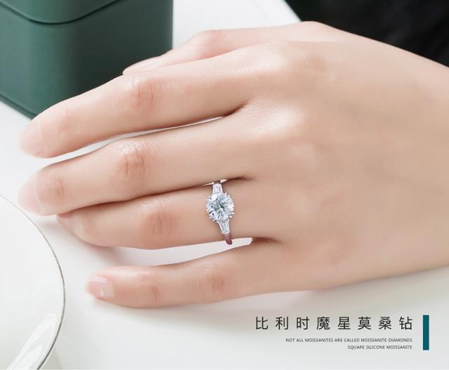 送女朋友礼物排行榜 送女友礼物什么礼物好？ 送什么礼物给女朋友