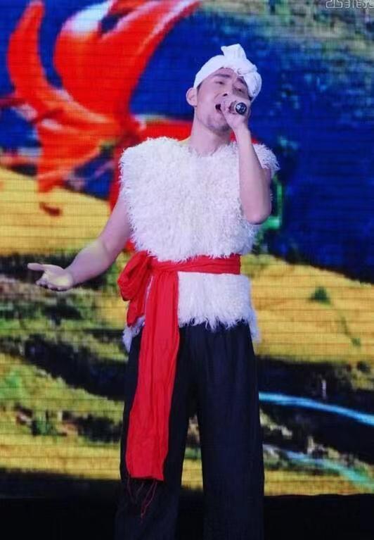 巨乳老师