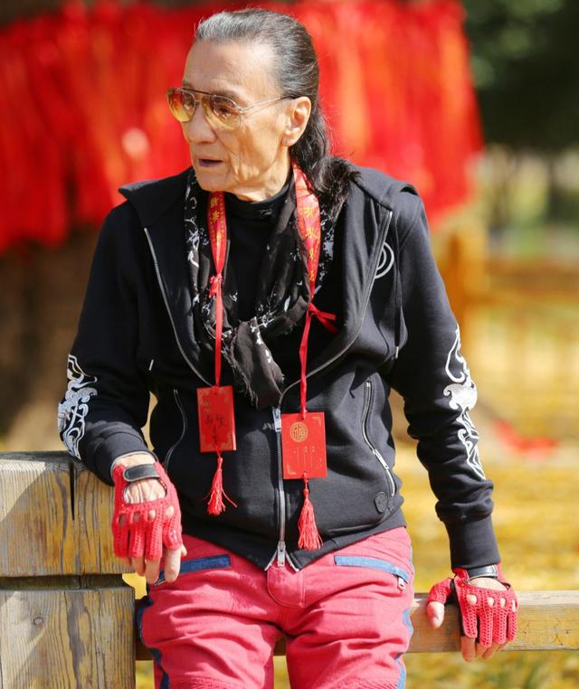 花花公子謝賢，隨性風流一生，老當少壯，五段情感依舊放盪不羈 娛樂八卦吃瓜 第12张