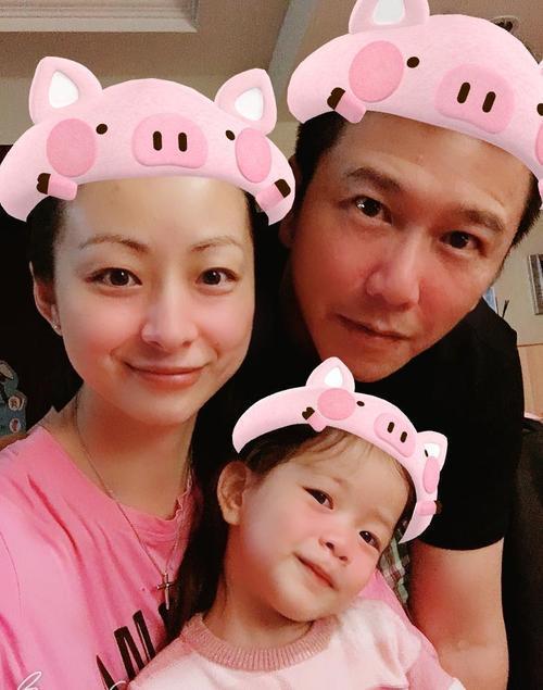 「上海女婿」溫兆倫：三婚娶小妻子，遲來的幸福更珍惜 娛樂八卦吃瓜 第16张