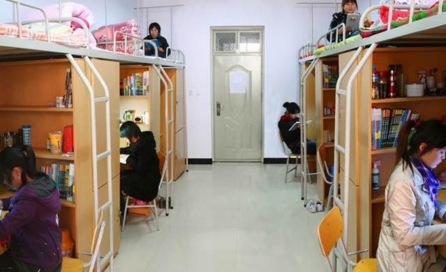 大学潜规则（大学宿舍的潜规则）