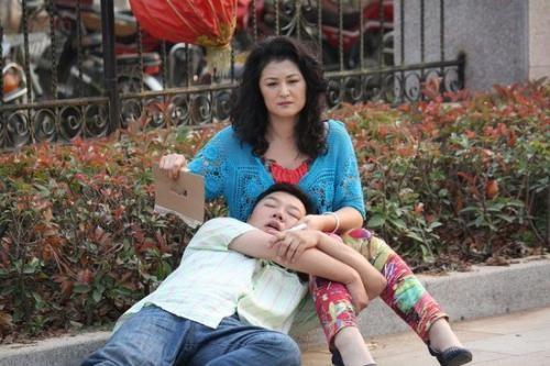 趙本山女兒都要出嫁了，50歲的於月仙為何還不要孩子？ 娛樂八卦吃瓜 第9张