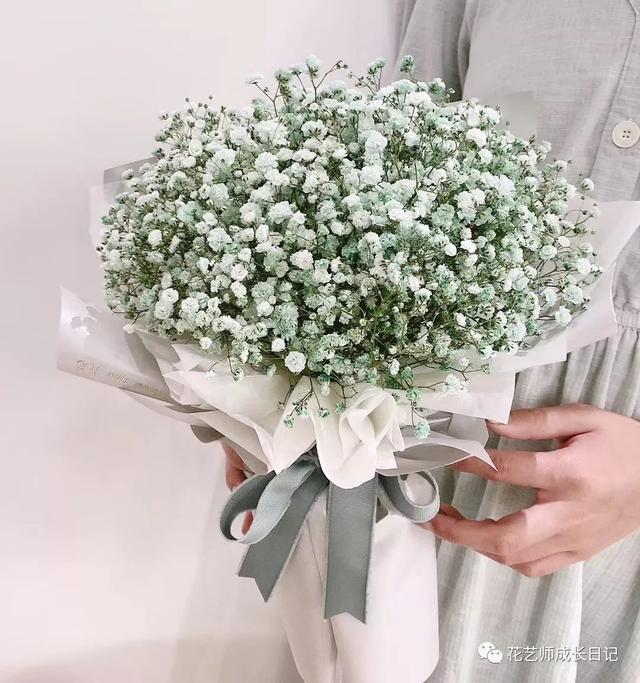 情人节送女孩什么礼物除了红玫瑰，七夕节我们还可以送哪些花表达爱？