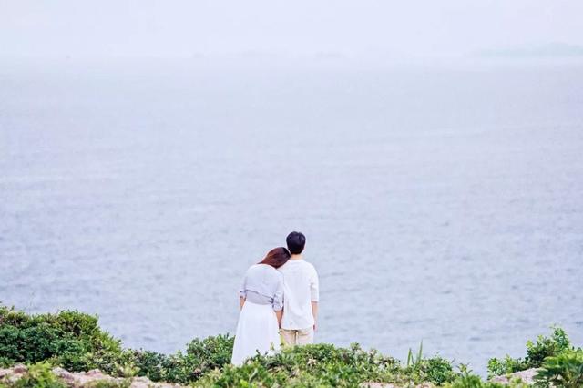 情人节送什么给男朋友结婚后，你给妻子买过礼物吗？