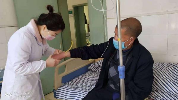 去女朋友家带什么礼物_11