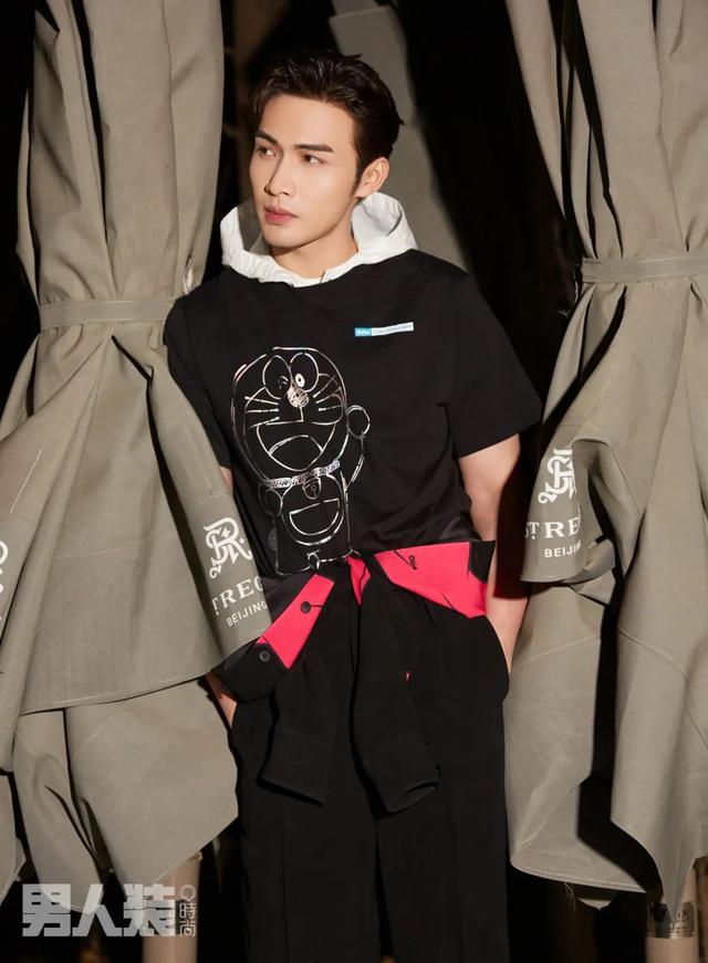 张彬彬是个好演员，但三句不离《英雄联盟》…