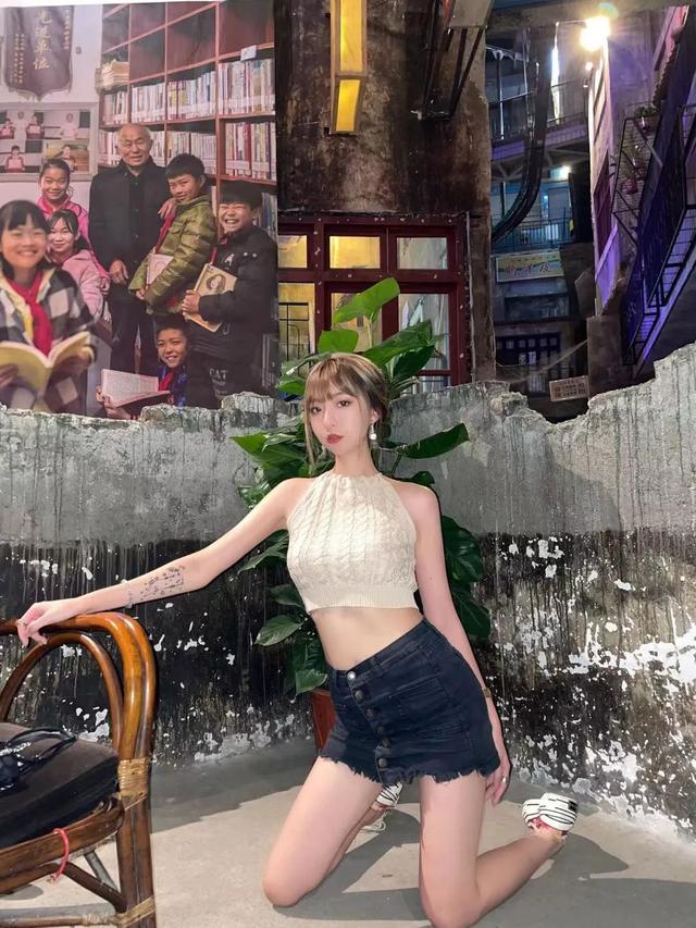 SNKR Girls送鞋丨肤白貌美很抗晒！球鞋女生们在夏天顶着太阳也要秀出自己的火