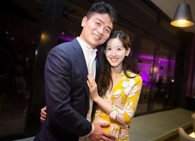 身價過百億，依舊靠邊站，畢業走向巔峰，做豪門貴婦不如投資自己 娛樂八卦吃瓜 第3张