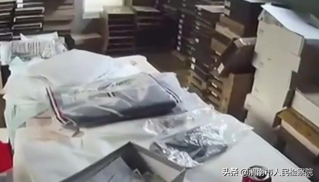 扬州小伙500元买假奢侈品送女友被怼牵出售假团伙 圣诞节送女朋友什么礼物