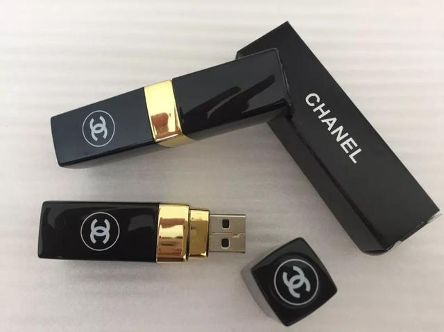 七夕节，这8种“奇葩”礼物，你敢送女朋友吗？网友：我怕被暴揍 女朋友生日