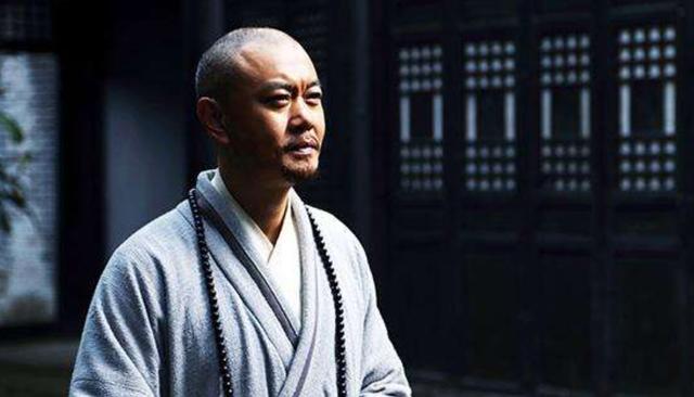身價50億富豪把演戲當愛好，專愛跑龍套，張嘉譯：片酬不夠油費 娛樂八卦吃瓜 第8张