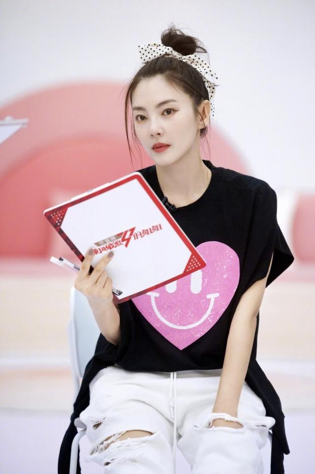 張雨綺不愧大眾女神，長了張御姐臉卻有顆少女心，網友：太反轉了 娛樂八卦吃瓜 第3张