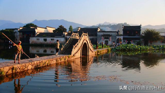 皖南旅游十大景点排名，<安徽旅游景点排名前十名大全>