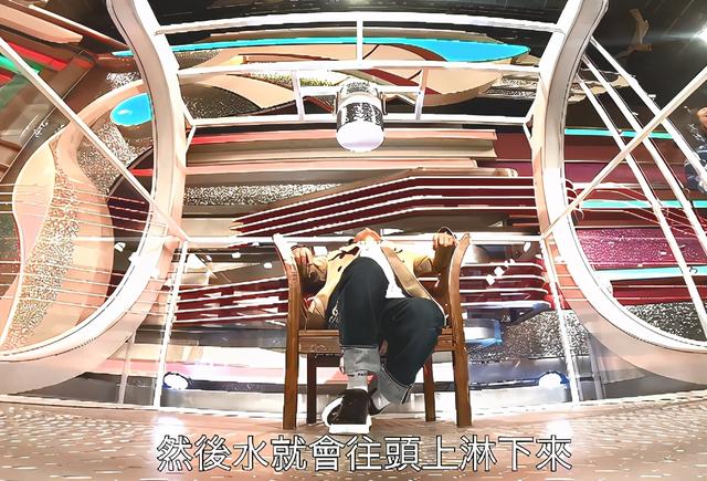 不爽？泼他呀 情人节送女朋友什么礼物比较有意义