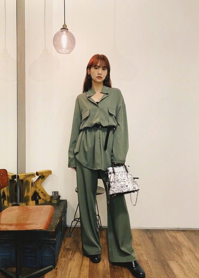 楊丞琳曬和蔡依林潘瑋柏合影！蔡依林40歲依舊年輕，不愧童顏女神 娛樂八卦吃瓜 第5张