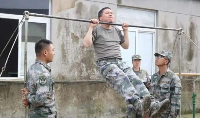 李易峰引體向上89個遭群嘲：比特種兵還厲害？ 健身減肥達人 第8张