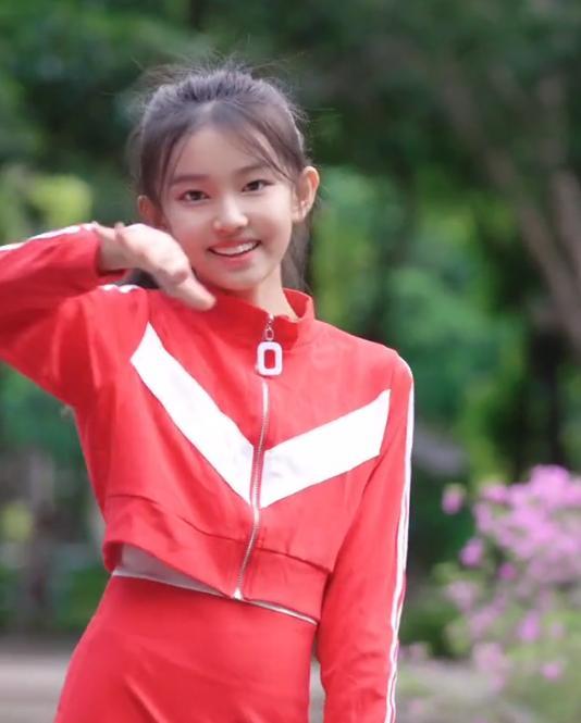 宋小睿为什么黑TNT（网红宋小睿评论区被黑粉围攻）