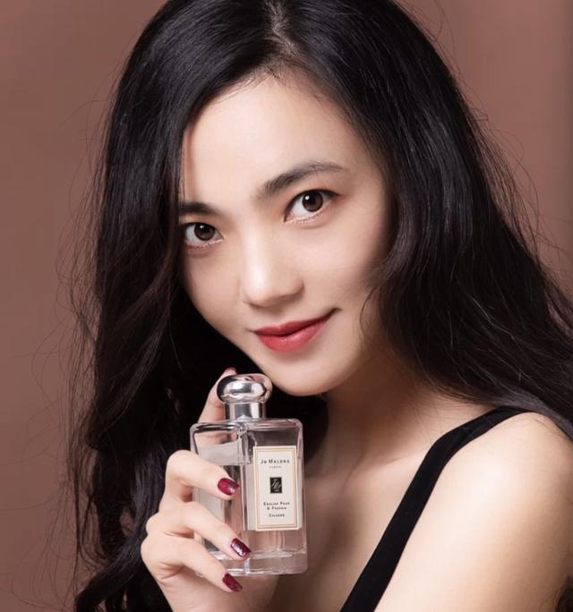 情人节女人更想收到这几样礼物，时尚有品味，一看就知道花了心思 送女朋友