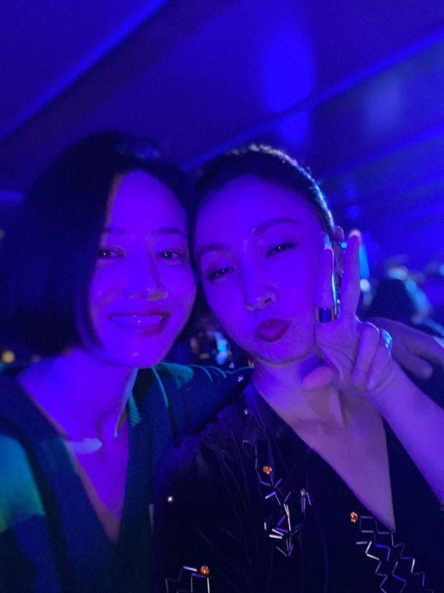 徐崢49歲生日派對超隆重，妻子陶虹全程陪伴，力破婚變傳聞 娛樂八卦吃瓜 第2张