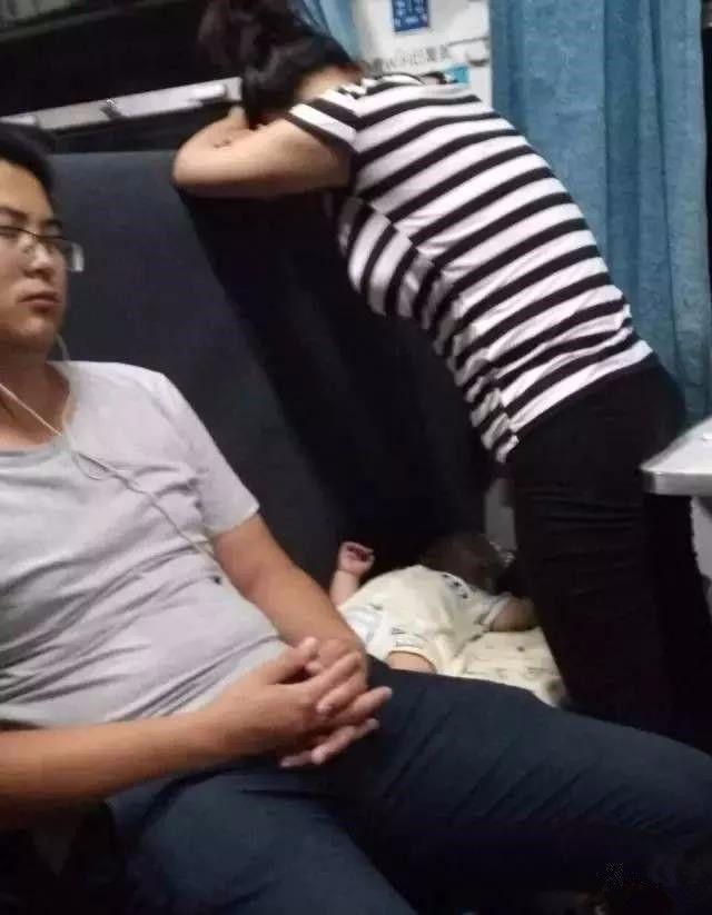 七夕送女朋友什么礼物好最有意义七夕节如果不开心，看看朋友圈这15张照片，