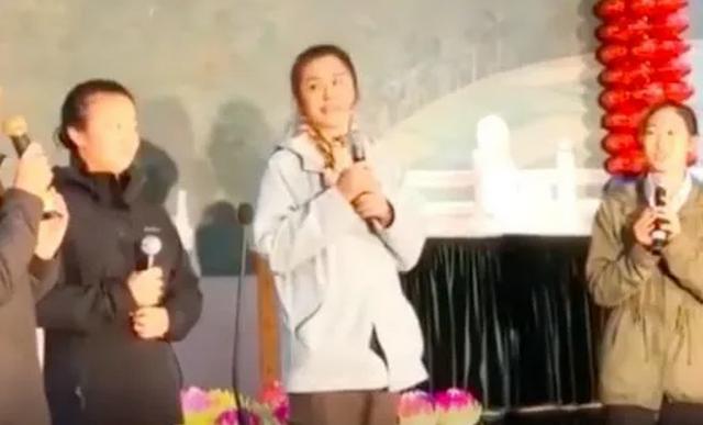 王祖賢在溫哥華隱居10多年，不工作不拍戲，錢都是從哪裡來的？ 娛樂八卦吃瓜 第11张