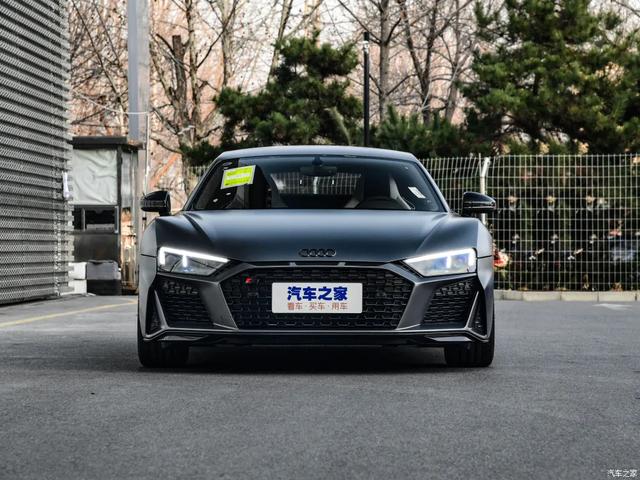 奥迪R8”：奥迪“绝版车型”！再不买就真没了