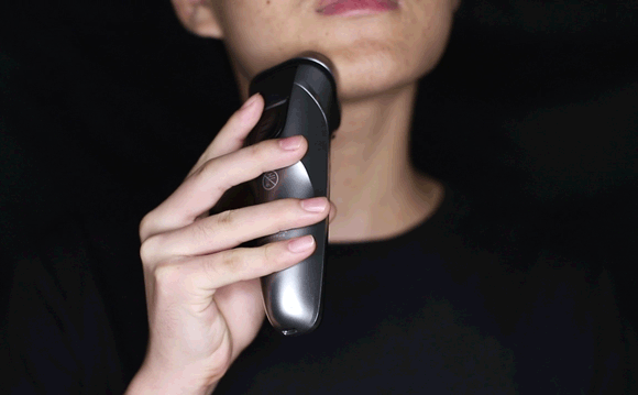 情人节送什么礼物给男朋友情人节女生送男生最好的礼物，含义：我就喜欢你不
