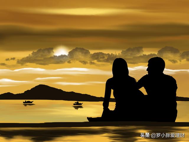 情人节送给女朋友什么礼物与男友恋爱一个月，情人节只发了200红包，算不算抠