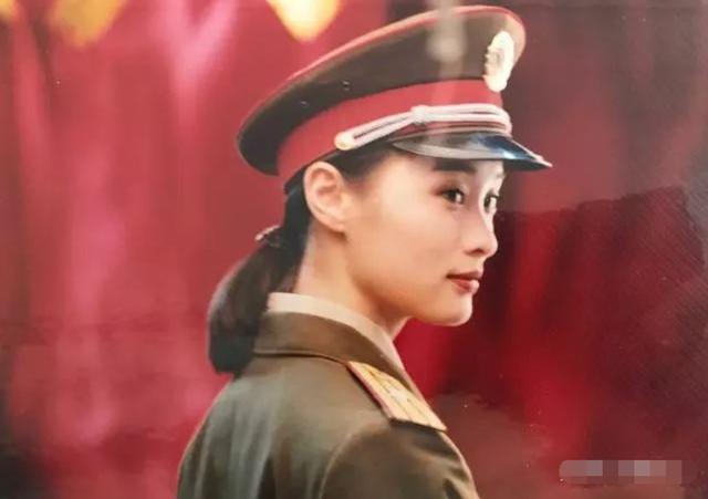 陳建斌為何娶蔣勤勤？看看47歲才逐漸「走紅」的吳越，就明白了 娛樂八卦吃瓜 第5张
