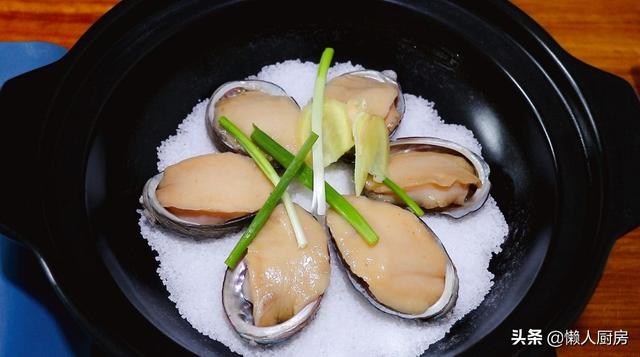 春天，可以多吃它，不用水煮，直接放入鹽中燙一下，肉質Q彈 熱愛美食 第14张