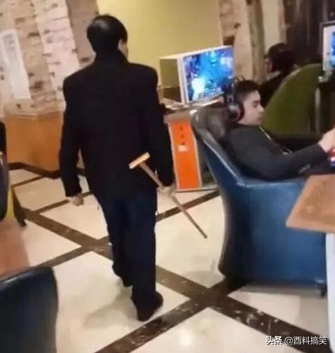 笑死我了，第一次坐船，沒想到服務那麼好，還有麵包發 搞笑整蠱 第28张