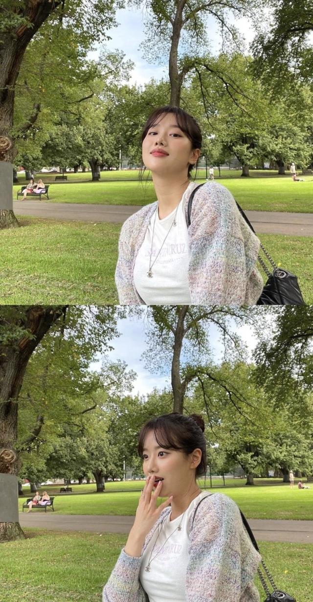 李娜恩夏日穿搭太少女！粉紅衣裙甜美減齡，不愧是韓國當紅小花旦 娛樂八卦吃瓜 第8张