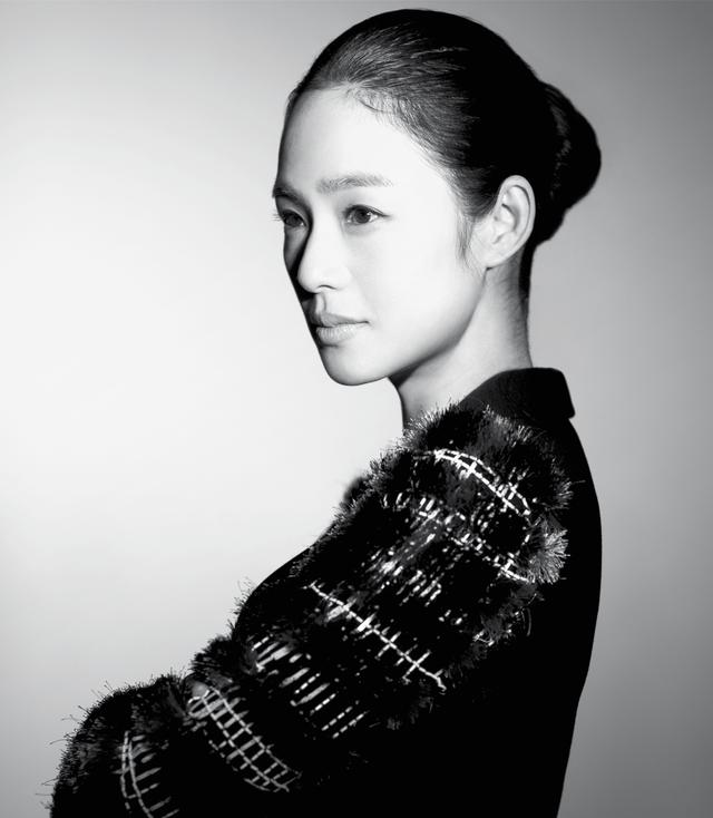 「硬漢導演」姜文的上位史，和他身邊的3位「絕美」女星 娛樂八卦吃瓜 第27张