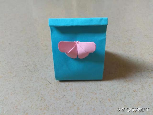 简单的折盒子大全 最简单的礼物盒子折纸