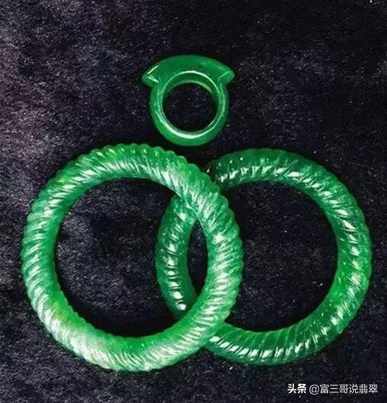 买翡翠什么品牌好,翡翠手镯品牌排行榜前十名