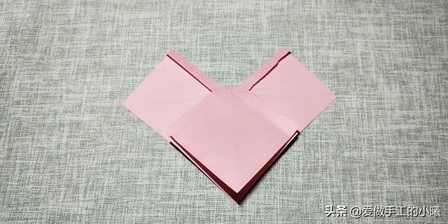 正方形礼盒蝴蝶结打法 礼盒上怎么打蝴蝶结