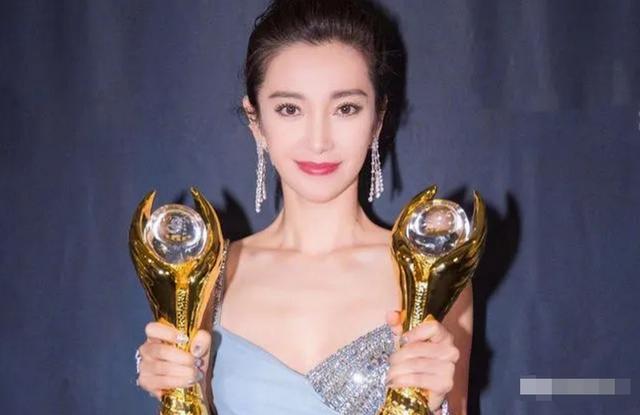 從「保姆」到第一經紀人，狠人王京花，怎麼憑一己之力架空華誼？ 娛樂八卦吃瓜 第12张