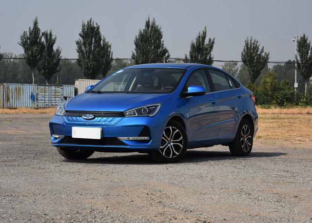 瑞虎e/艾瑞泽e上市，价格香是其次，续航401km才是亮点