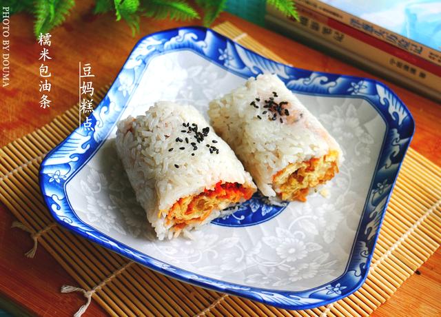1根油條，1袋榨菜，這款早餐風味獨特，店老闆做一個不到半分鍾 熱愛美食 第1张