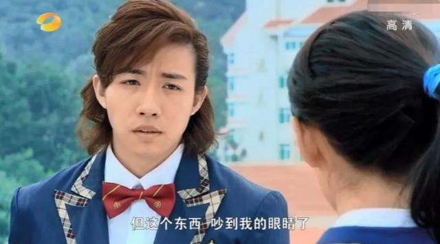 俞灝明的蛻變重生：偶像臉被毀掉，憑借「不要臉」成功翻紅 娛樂八卦吃瓜 第4张