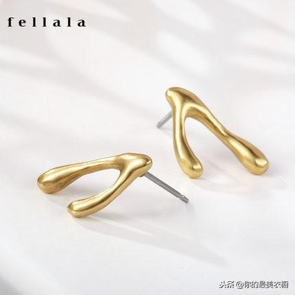 情人节都送什么礼物圣诞节、年底送礼，哪些品牌适合送闺蜜女朋友、女同事、