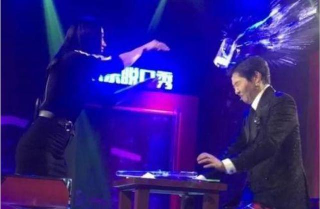 從神曲女王到「瘋婆子」，用水杯打傷主持人的王蓉，經歷了什麼 娛樂八卦吃瓜 第9张