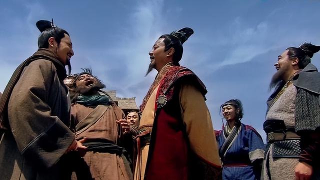 卢俊义错打燕小乙，梁山上最讽刺的5个绰号（看他两次神操作就懂了）