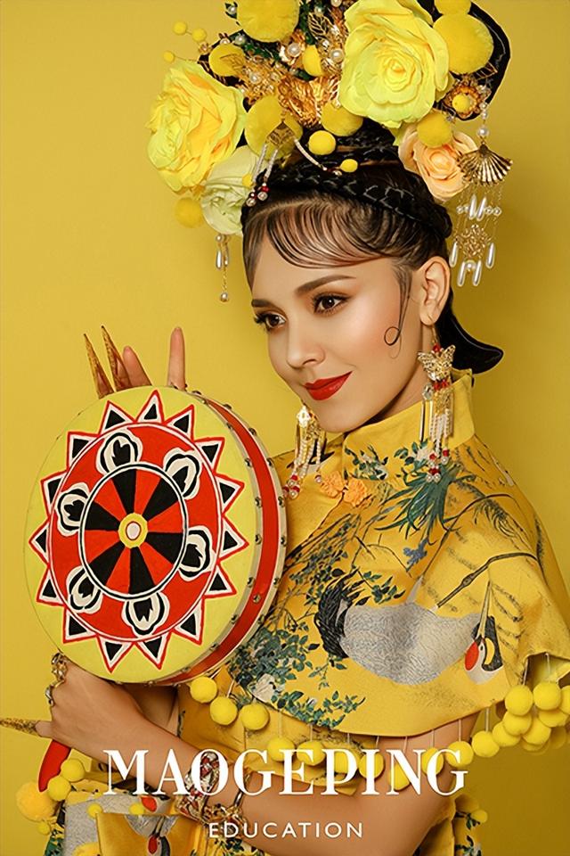 化妆学校哪家好，这就是你从小“听”到大的当代美容美发化妆摄影学校