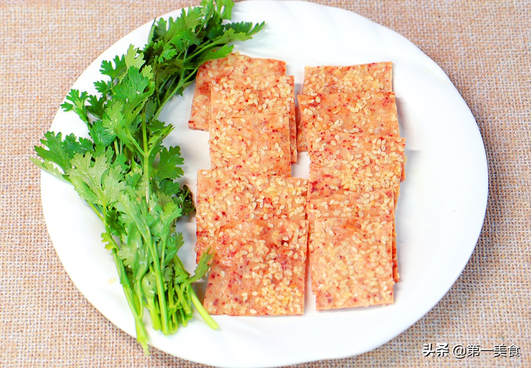 猪肉脯的做法（制作猪肉脯的详细步骤分享）