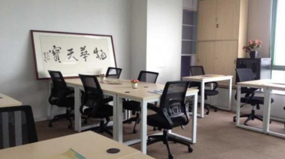 AOA体育APP下载内容报价(运营抖音一年多，投入一百多万，至今才翻身，分享我踩过的坑)  第1张